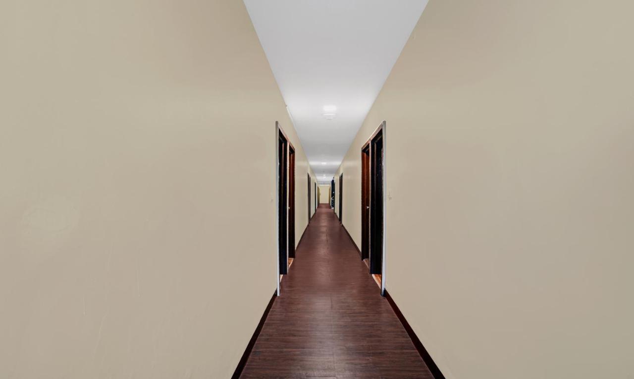 Itsy By Treebo - Utsav Inn Indore Esterno foto